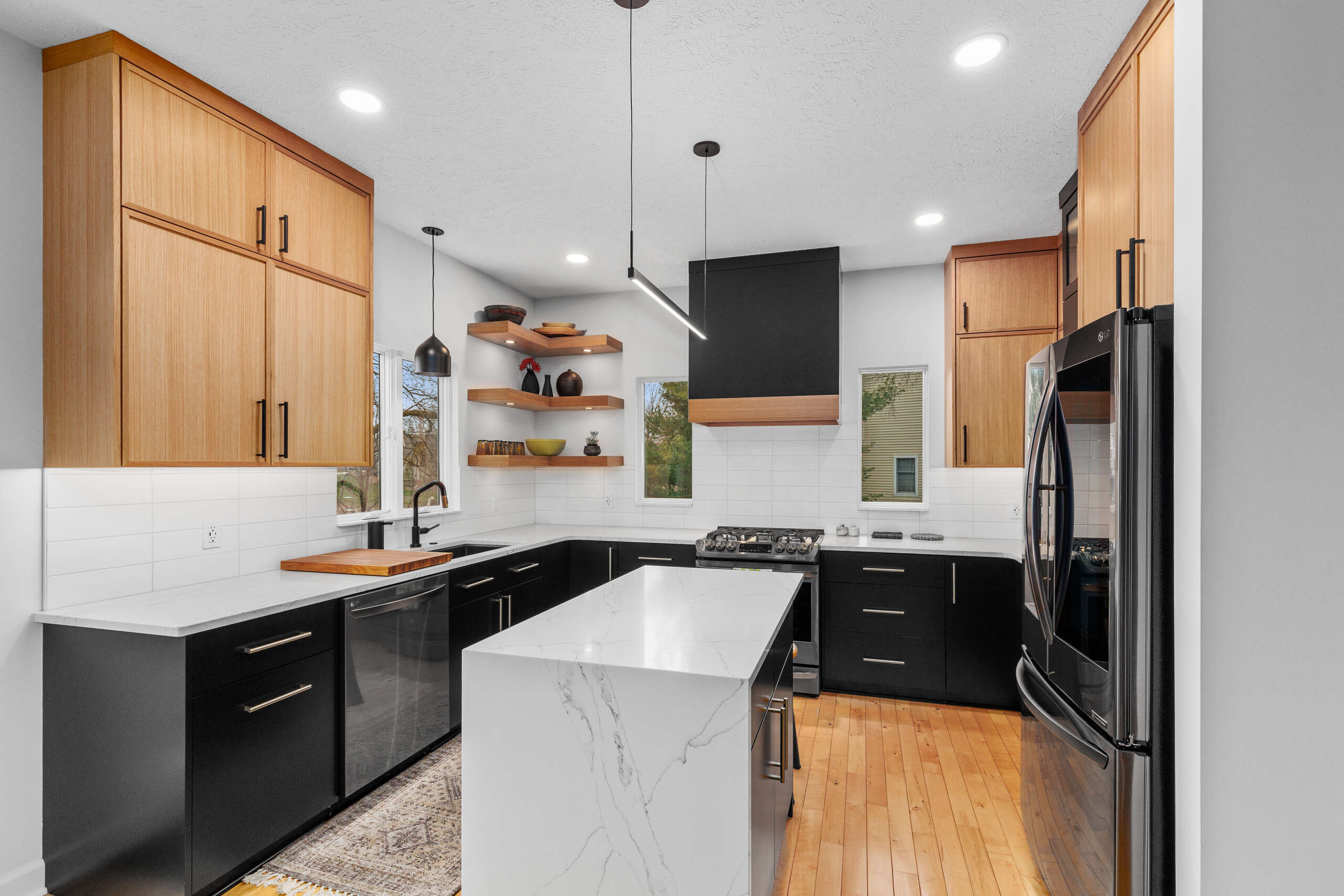 Modern Kitchen Remodeling Contractor 11
