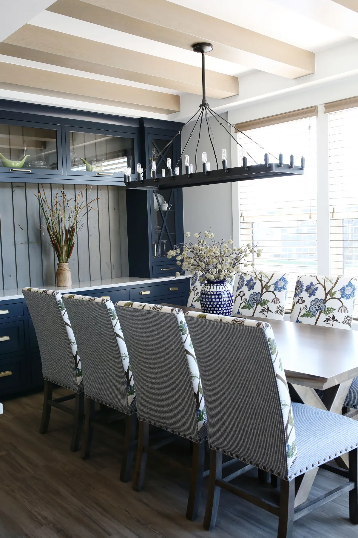 Transitional Kitchen Living Space Jenison – MI (14)