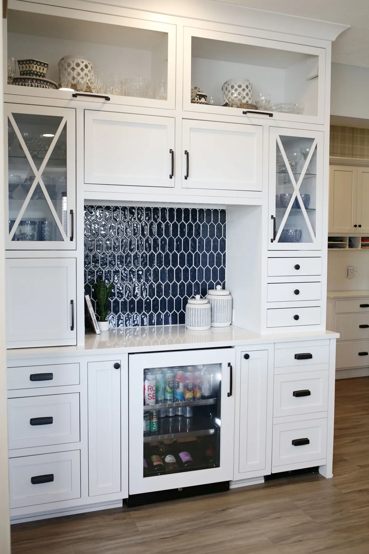 Transitional Kitchen Living Space Jenison – MI (22)
