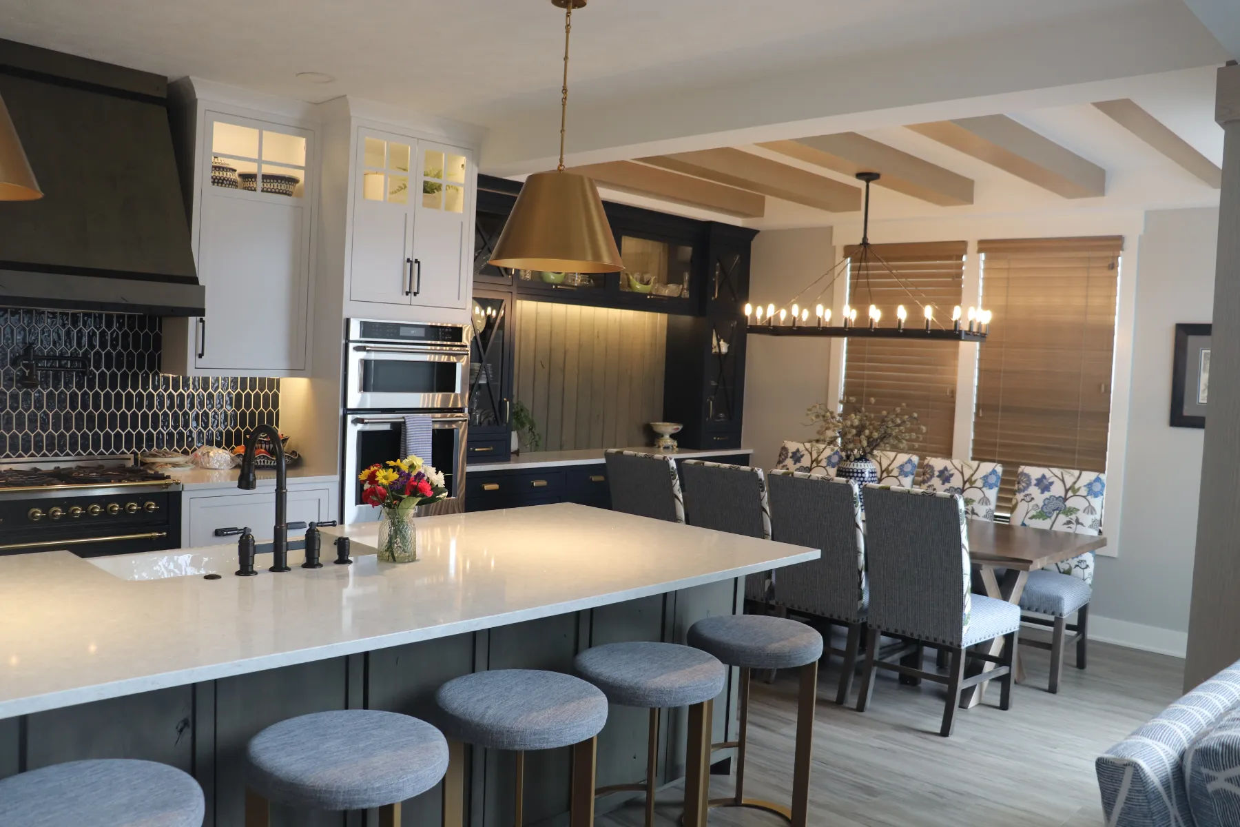 Transitional Kitchen Living Space Jenison – MI (41)