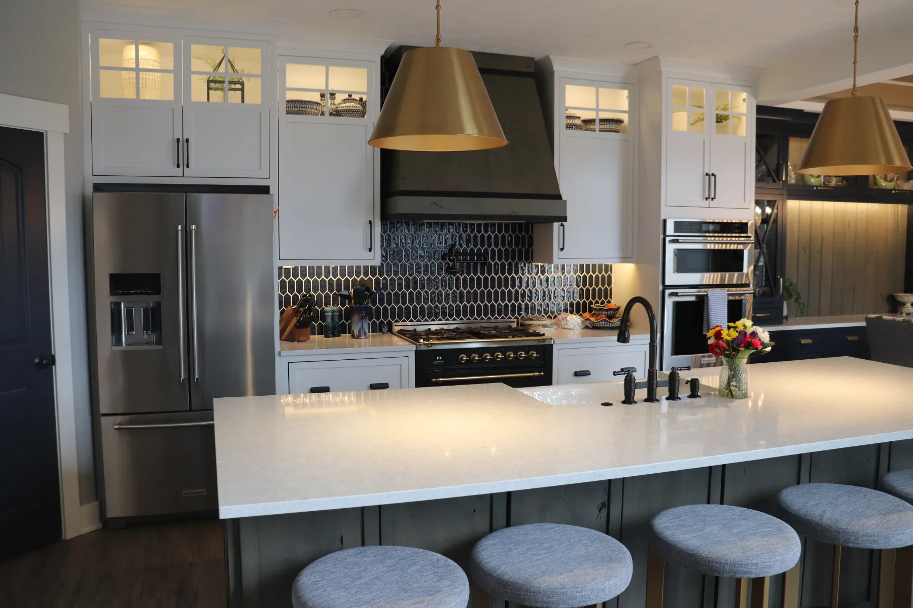 Transitional Kitchen Living Space Jenison – MI (43)