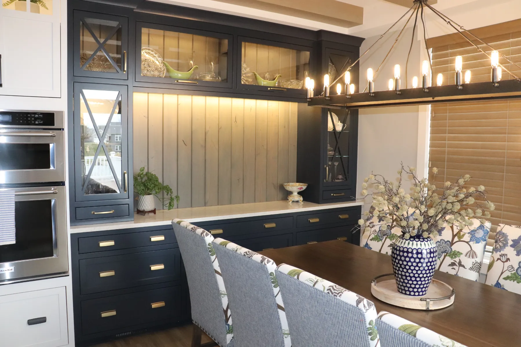 Transitional Kitchen Living Space Jenison – MI (47)