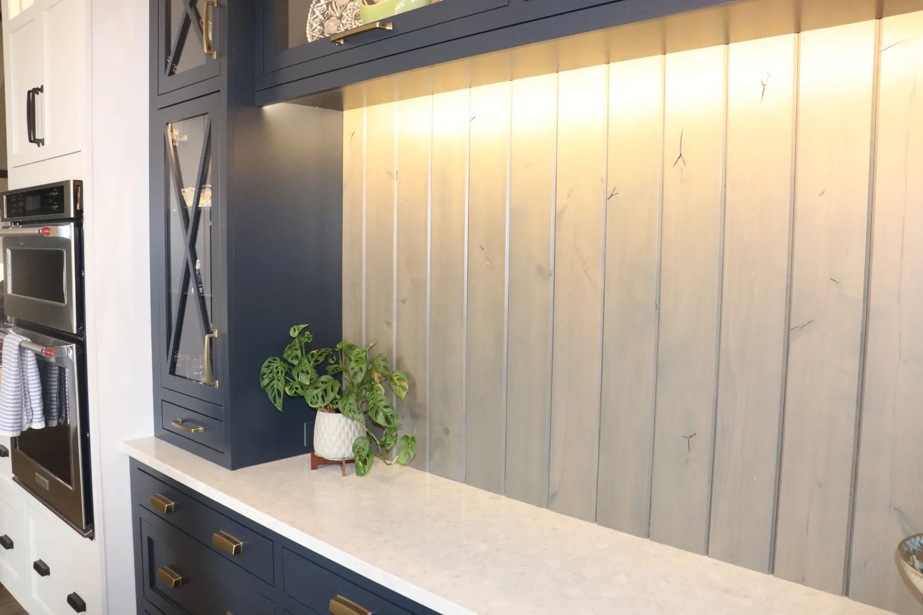 Transitional Kitchen Living Space Jenison – MI (51)