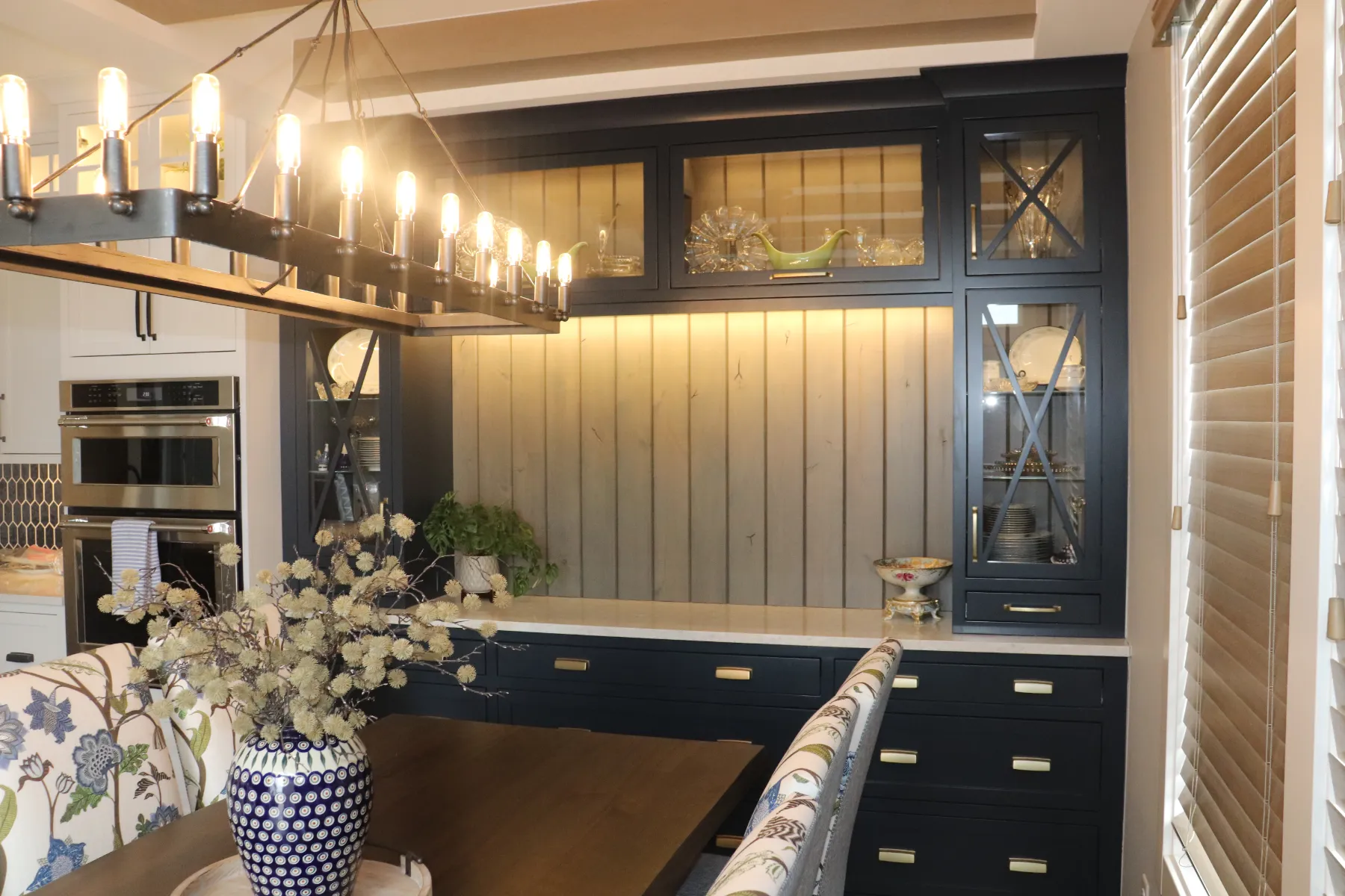 Transitional Kitchen Living Space Jenison – MI (65)