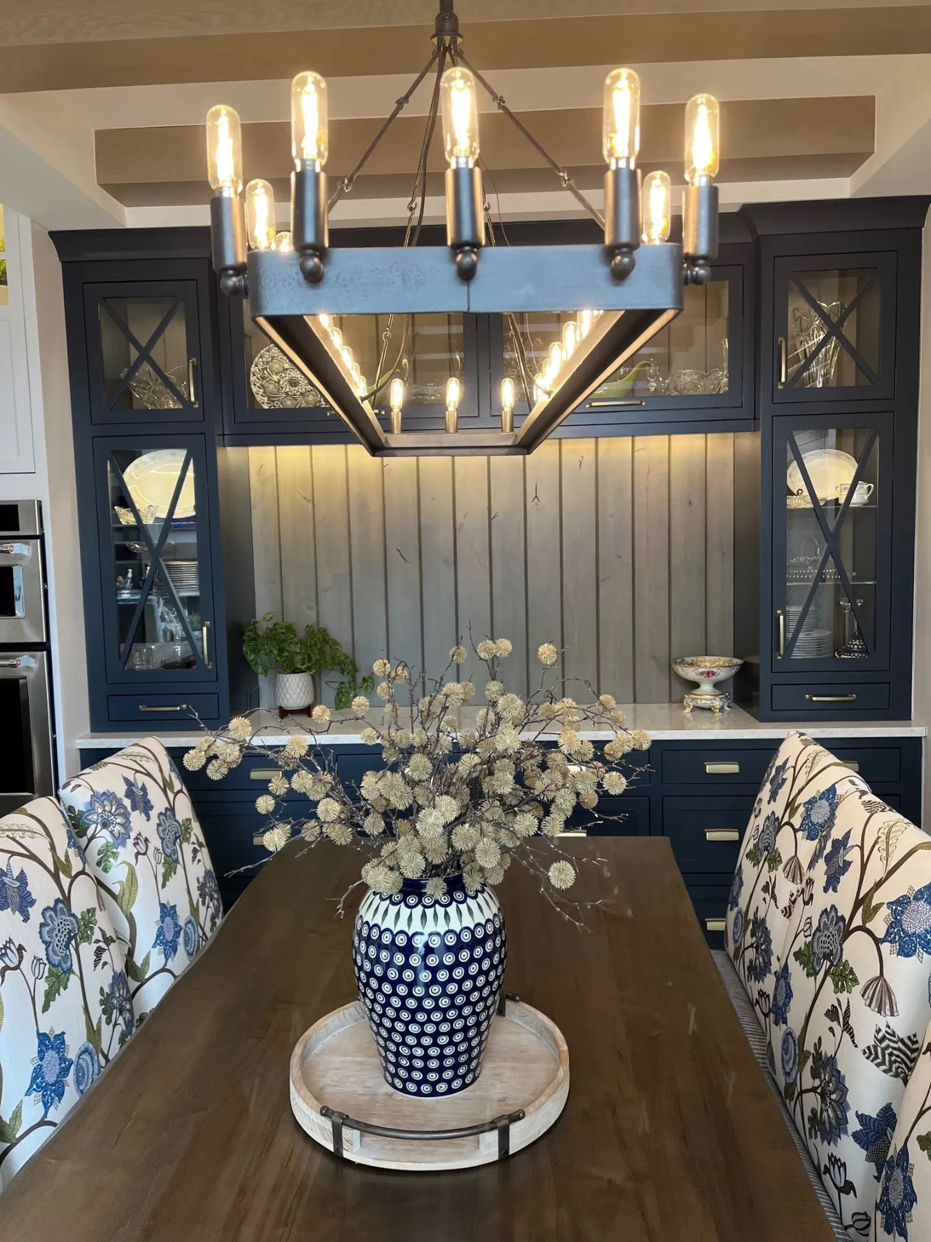 Transitional Kitchen Living Space Jenison – MI (68)