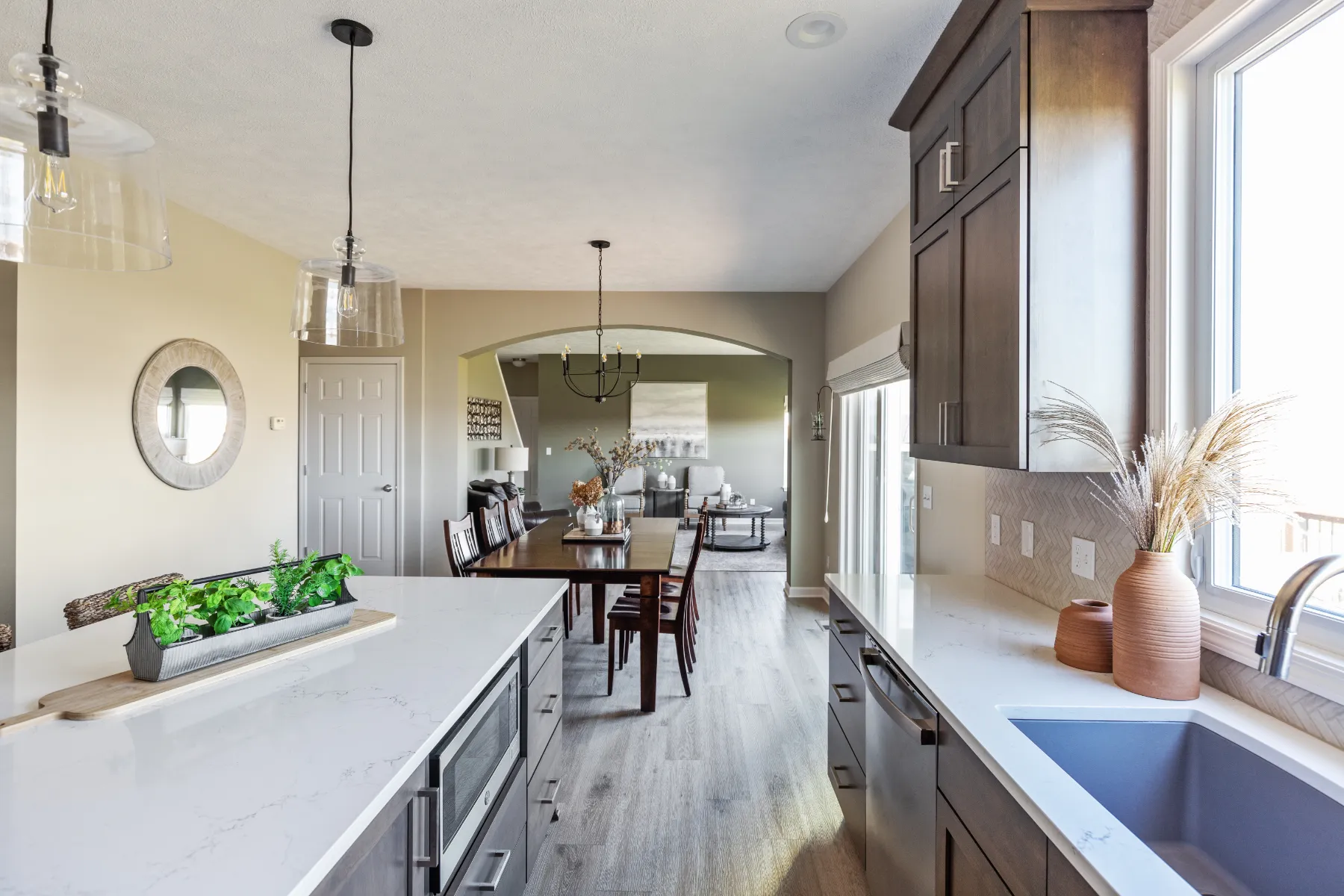 Warm & Modern Kitchen Hudsonville MI (12)
