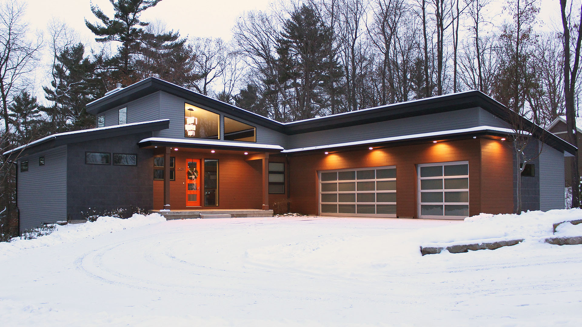 home-exteriors-grand-rapids-mi